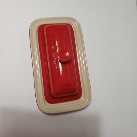 LE CREUSET Stoneware Covered Butter Dish - Picture 10 of 10